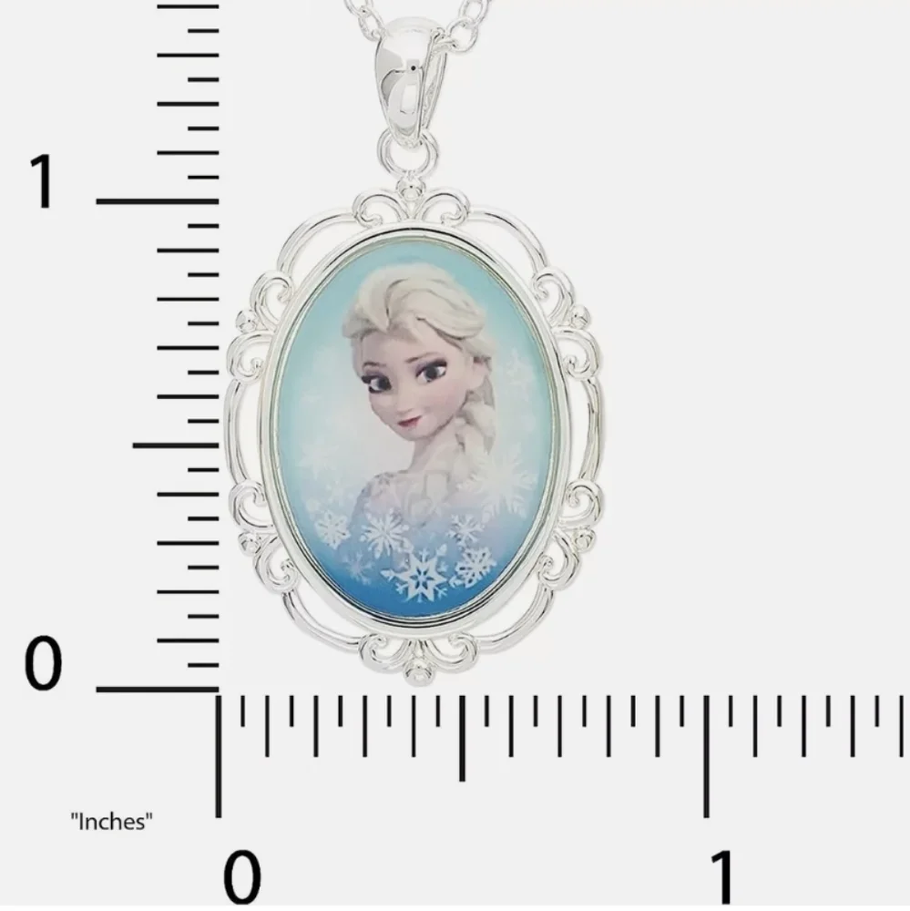 Disney Frozen Elsa Cameo Pendant